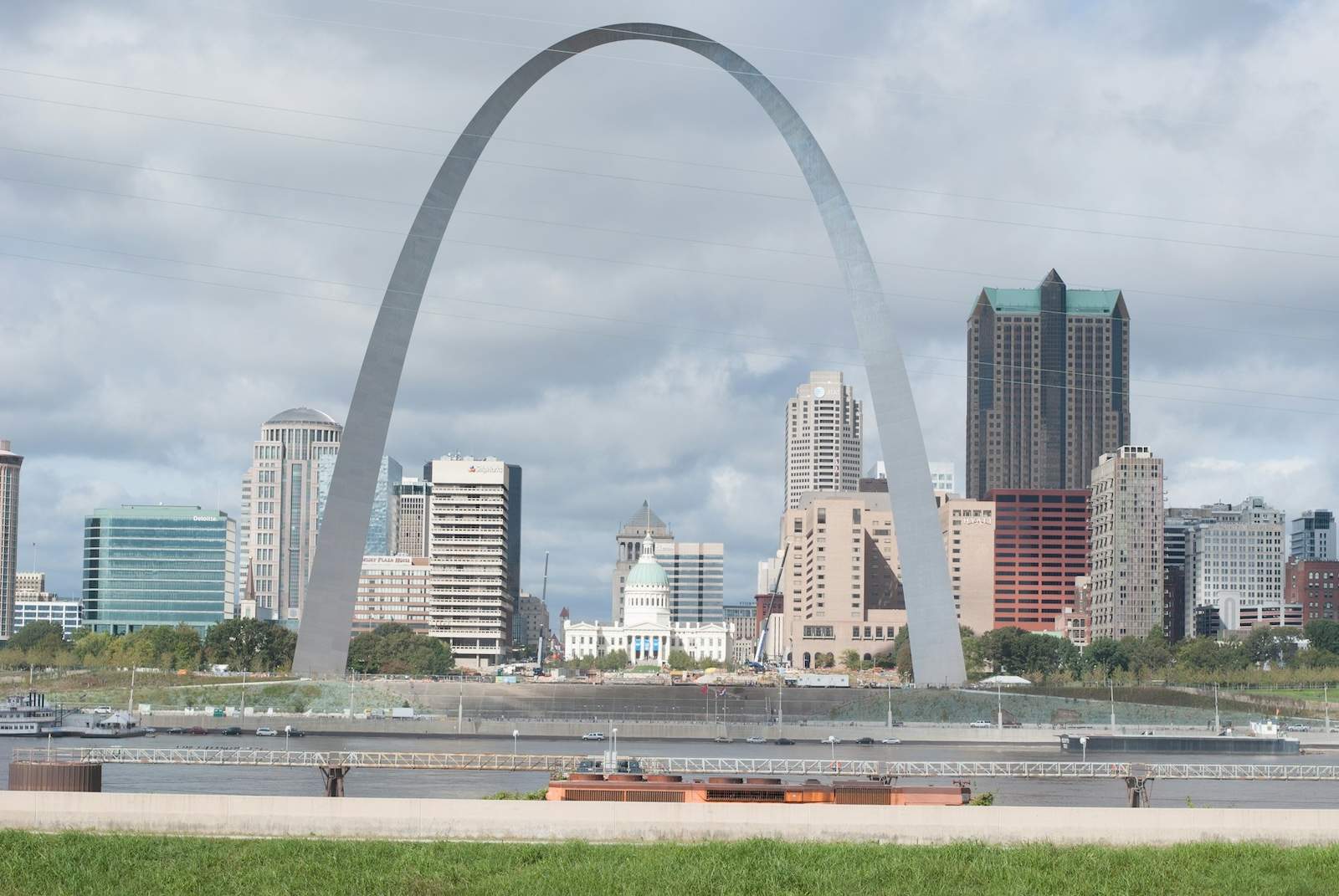 St. Louis, MO: Photo by Tiffany Cade on Unsplash