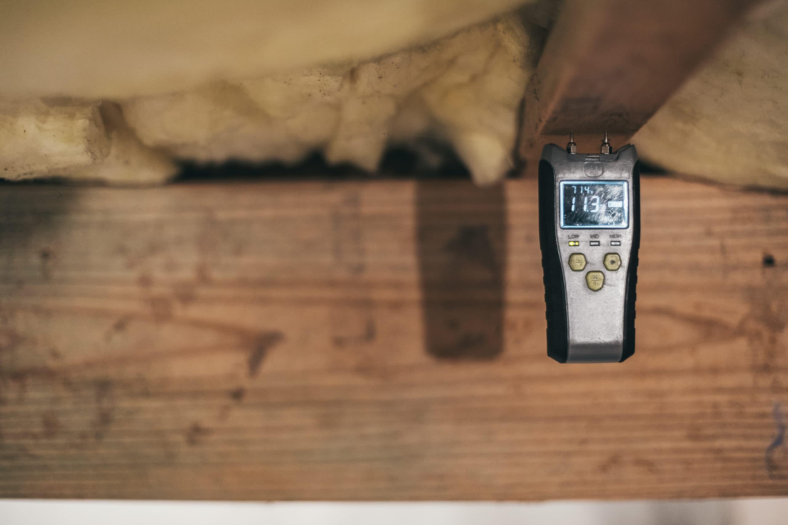 What are Acceptable Moisture Levels in Wood?