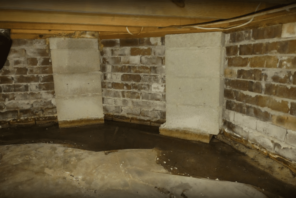 is water in a crawl space normal
